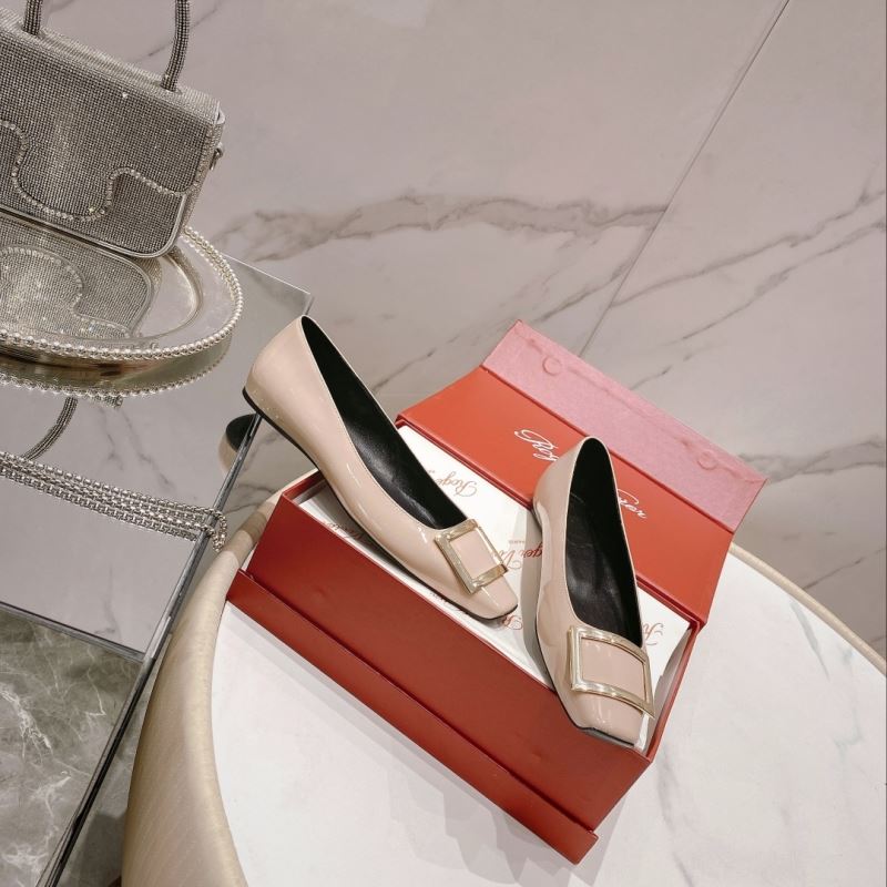 Roger Vivier flat shoes